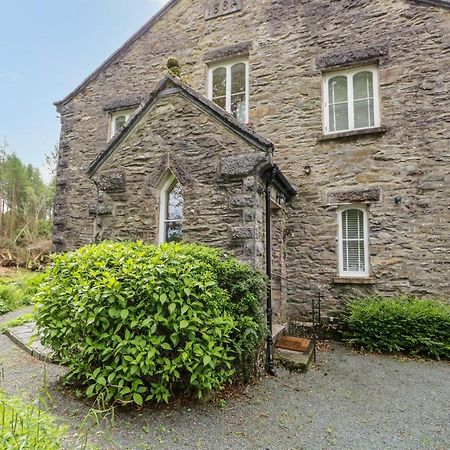 Danes Court Villa Bowland Bridge Exterior photo